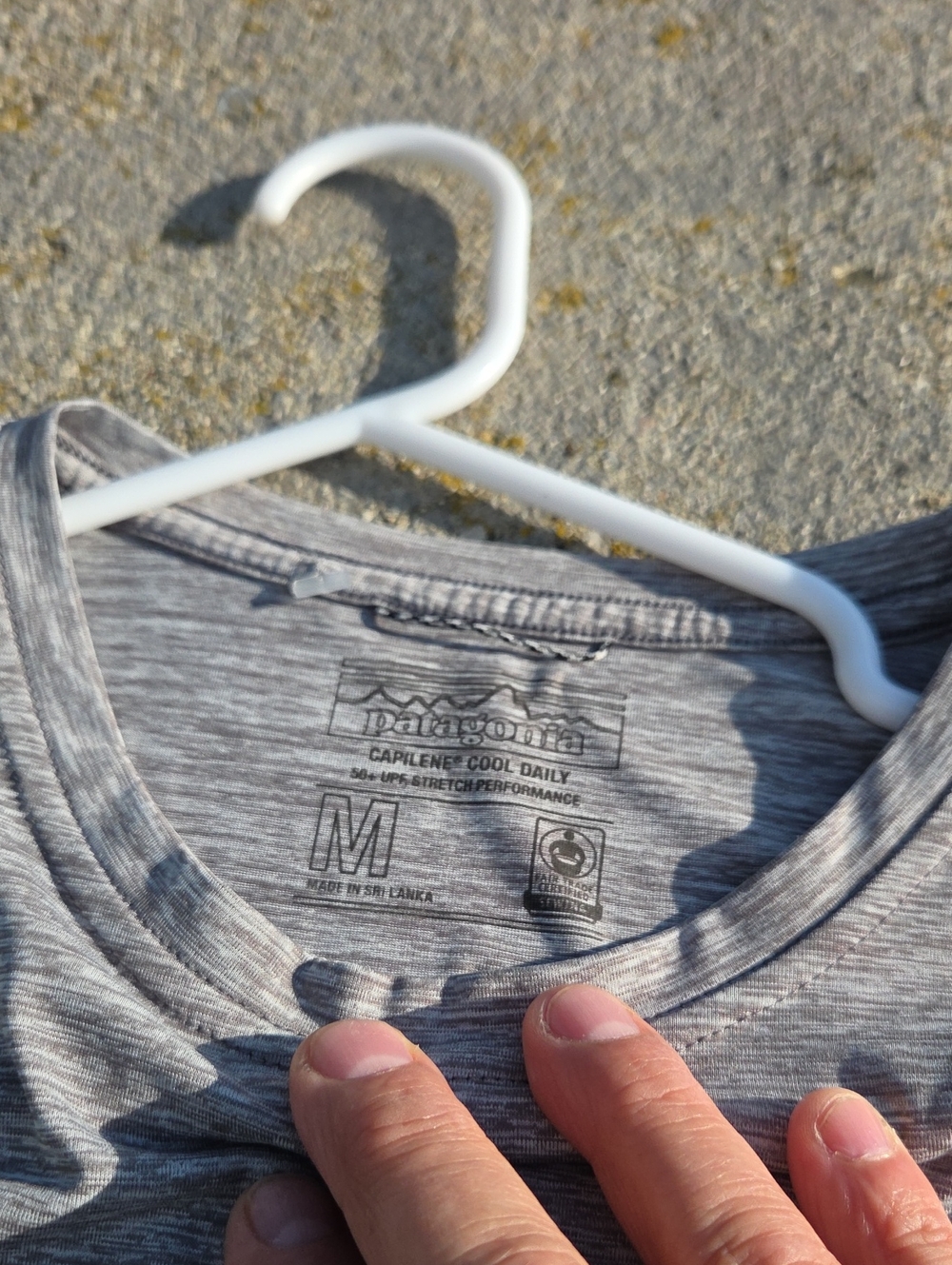 Patagonia MENs Heather Gray LONG Sleeve Performance Tee